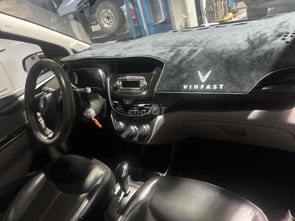 VinFast Fadil Base 2021 Серый 64 000 км