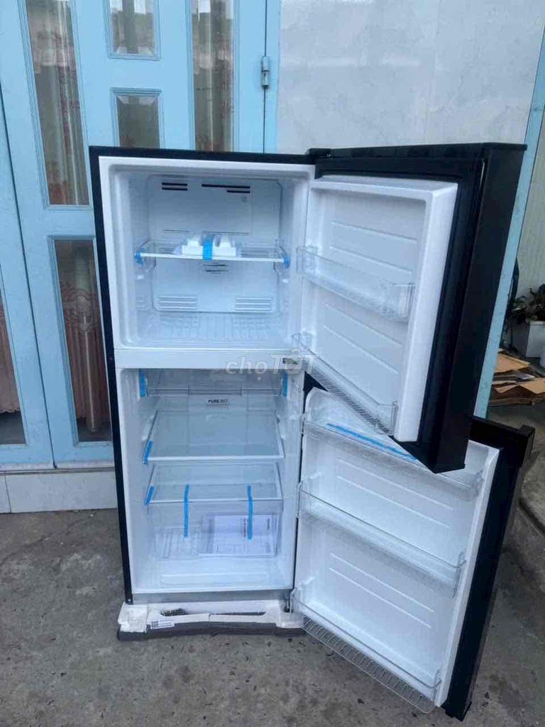 Tủ lạnh Toshiba 194 lít Inverter. Mua bán Tủ lạnh tại Quận Ninh Kiều Cần Thơ được đăng bởi Quỳnh  hình 2