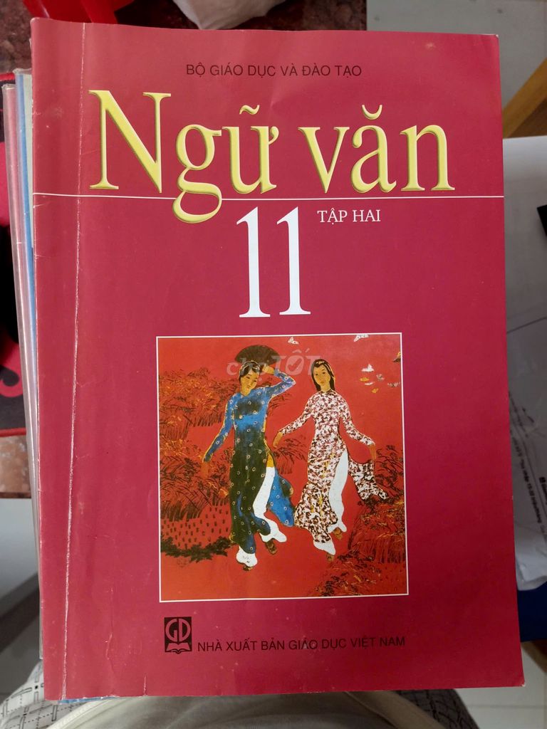 Sách giáo khoa Ngữ văn 11, tập một