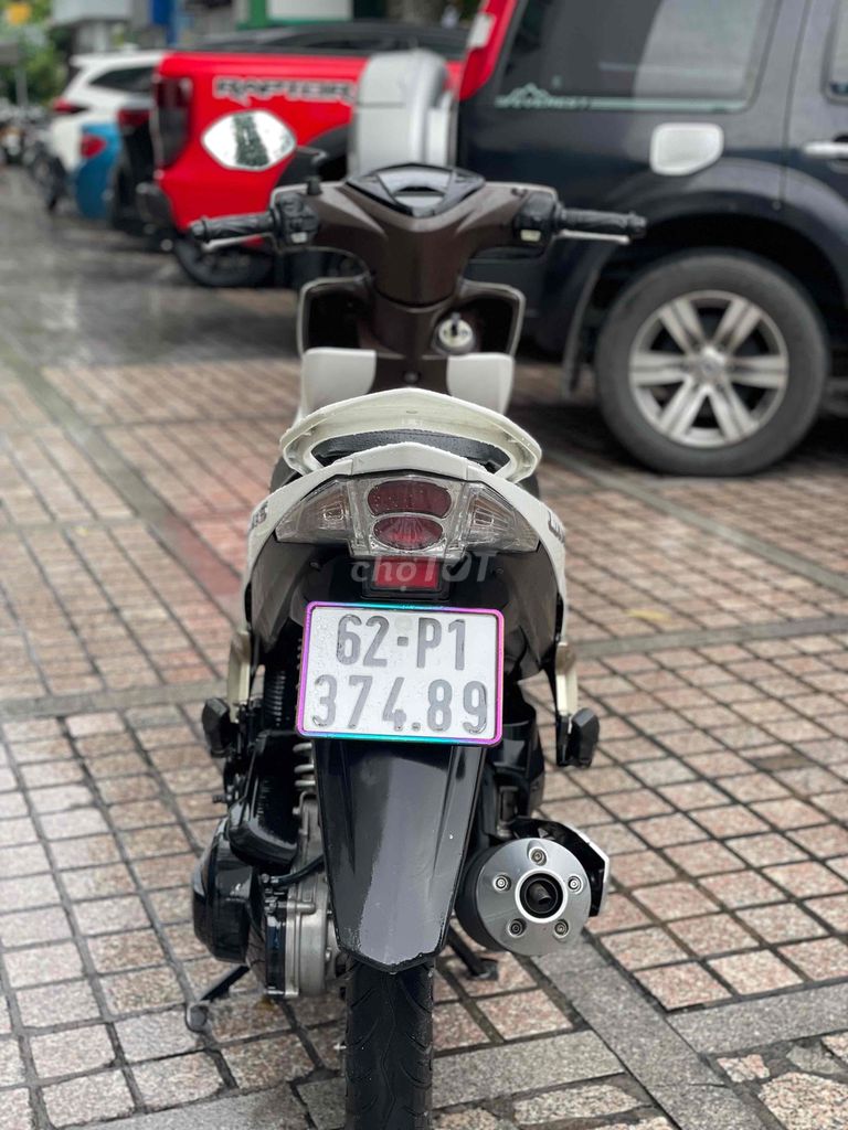 Luvias Fi mới 90% trả trc 7tr9 nhận xe bao nợ xấu. Mua bán Xe máy tại Quận 7 Tp Hồ Chí Minh được đăng bởi Dương Đạt hình 5