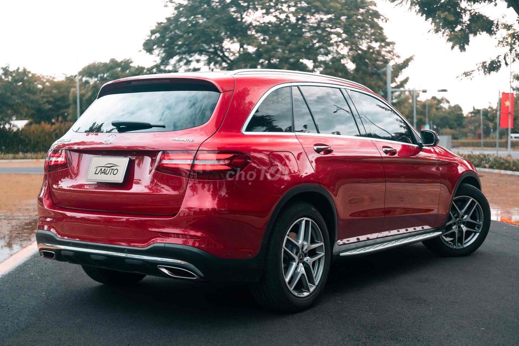 Mercedes Benz GLC 2019 300 - 68000 km. Mua bán Ô tô tại Quận 7 Tp Hồ Chí Minh được đăng bởi TrầnKimLA hình 2