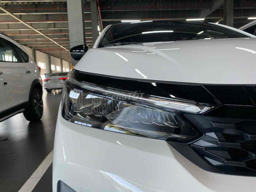 Honda City RS Trắng sẵn giao ngay giá tốt. Mua bán Ô tô tại Huyện Hoài Đức Hà Nội được đăng bởi Thành Long Honda Hà Nội hình 11