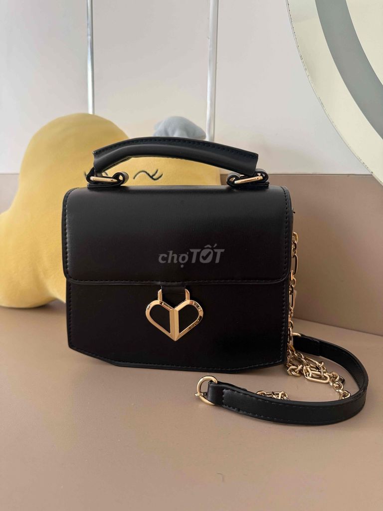 Túi xách Juno Nữ Đen Đã dùng. Mua bán Túi xách tại Quận Lê Chân Hải Phòng được đăng bởi Phạm Trang hình 1