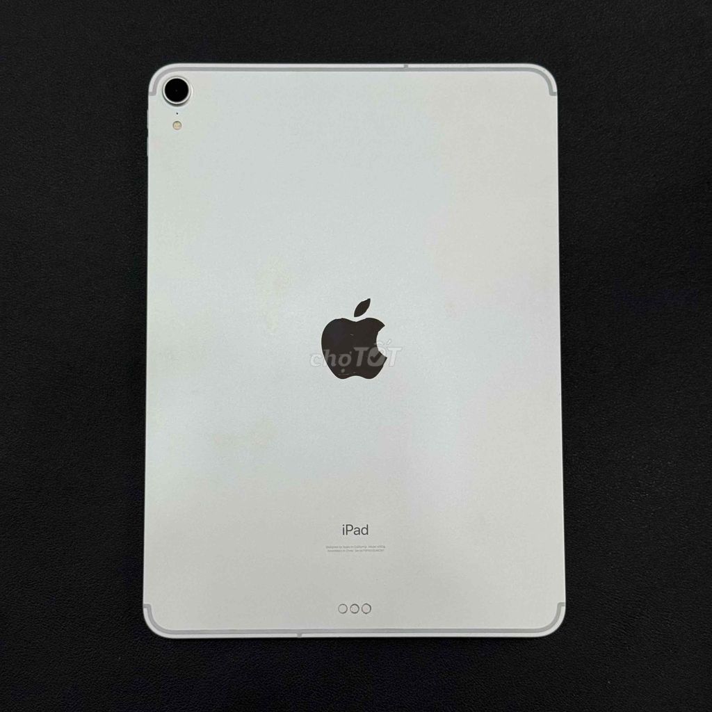 iPad Pro 2018 11 inch 64GB Bạc máy đẹp zin chuẩn. Mua bán Máy tính bảng tại Thành phố Buôn Ma Thuột Đắk Lắk được đăng bởi Nguyễn Hoàng hình 1