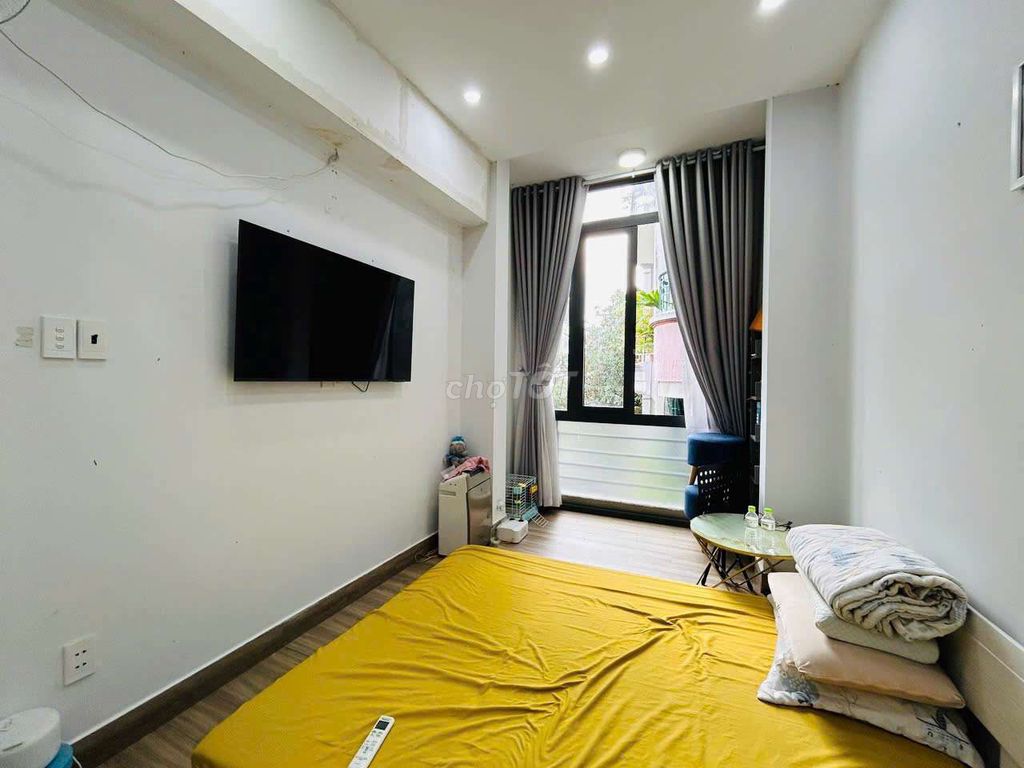 Cho nam văn phòng  thuê 60m2 giá 5,5tr căn hộ DV khu K300,Tân Bình