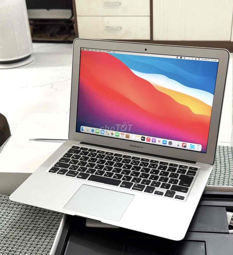💻 MacBook Air 2015 i5 13.3 inch 4GB/128GB SSD. Mua bán Laptop tại Quận Bình Tân Tp Hồ Chí Minh được đăng bởi POLY STORE APPLE hình 1