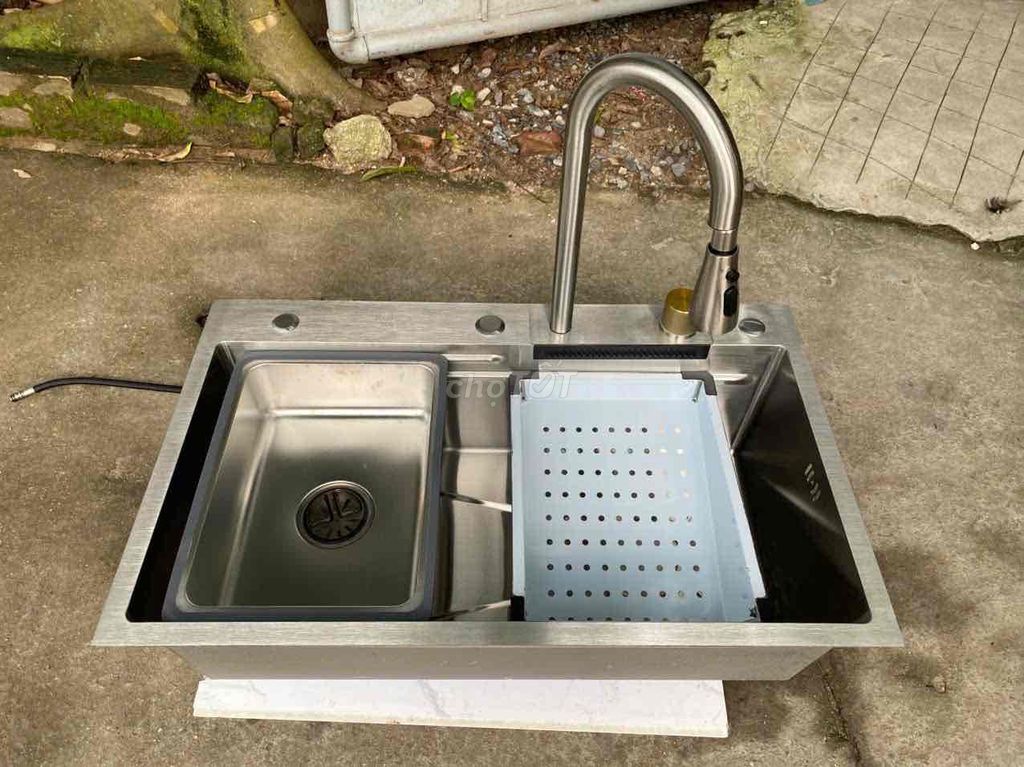 Chậu rửa bát Inox Bạc 75x46 cm. Mua bán Thiết bị vệ sinh, nhà tắm tại Huyện Gia Lâm Hà Nội được đăng bởi Nguyễn Nghĩa hình 1