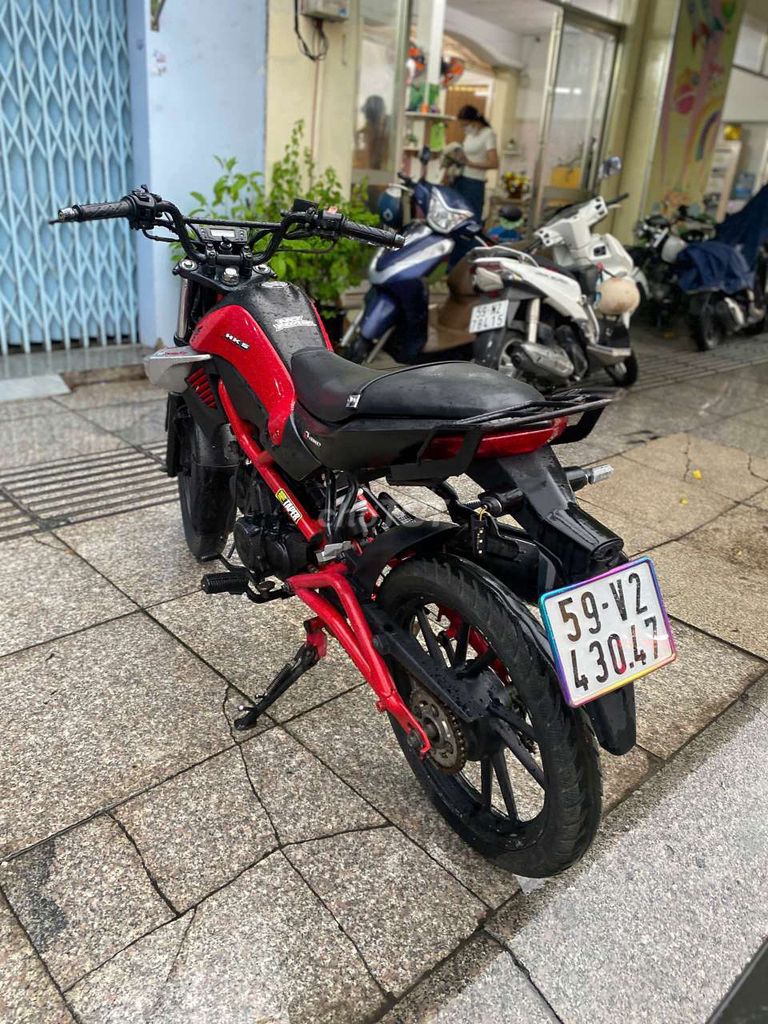 Kymco k-pike 125 cc 2019 mới 90% biển số thành phố. Mua bán Xe máy tại Quận Tân Phú Tp Hồ Chí Minh được đăng bởi Tuanduy hình 3