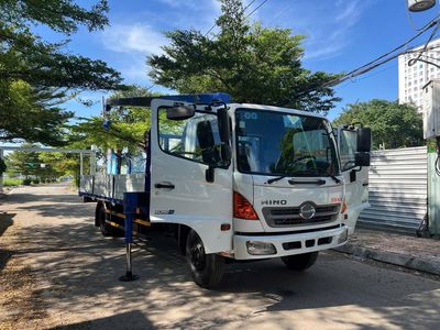 HINO FC 5 tấn thùng 6.1m cẩu Tazano 3 tấn 4 khúc. Mua bán Xe tải, xe ben tại Quận 12 Tp Hồ Chí Minh được đăng bởi Mr Thành