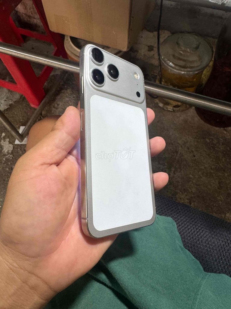 Apple iPhone Xs Max 256GB Bạc Like New. Mua bán Điện thoại tại Thị xã Tân Uyên Bình Dương được đăng bởi binhduonghelo hình 1