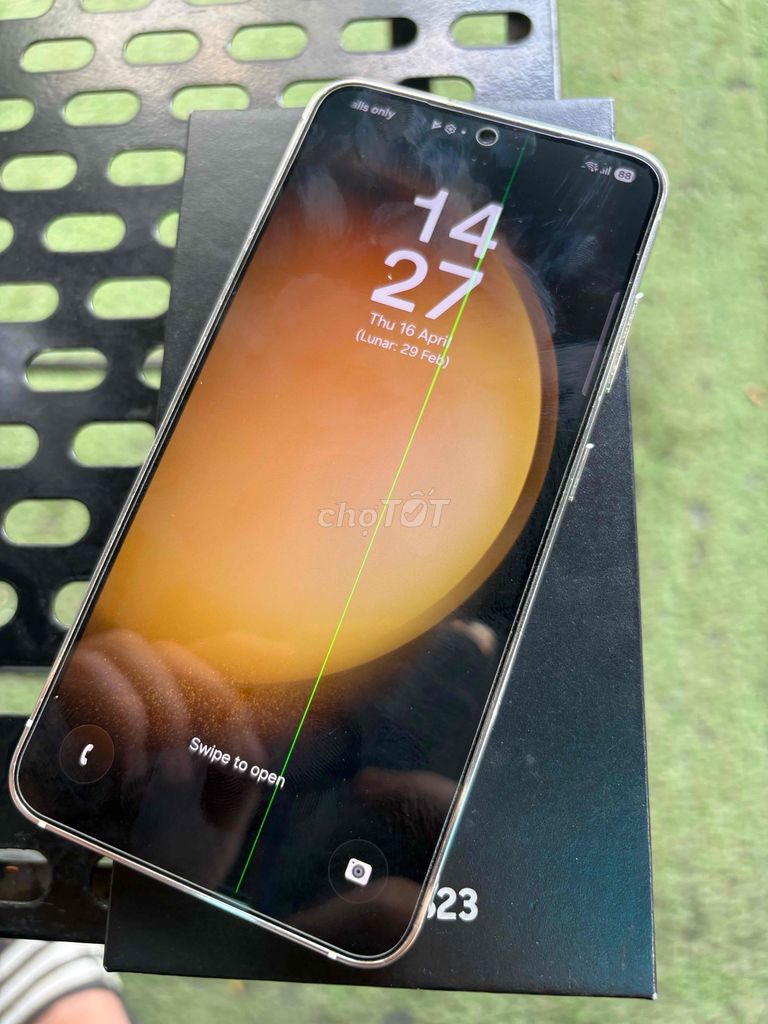 Samsung S23 8GB/128GB Trắng sọc. Mua bán Điện thoại tại Quận 7 Tp Hồ Chí Minh được đăng bởi Nguyễn Văn Thọ hình 1