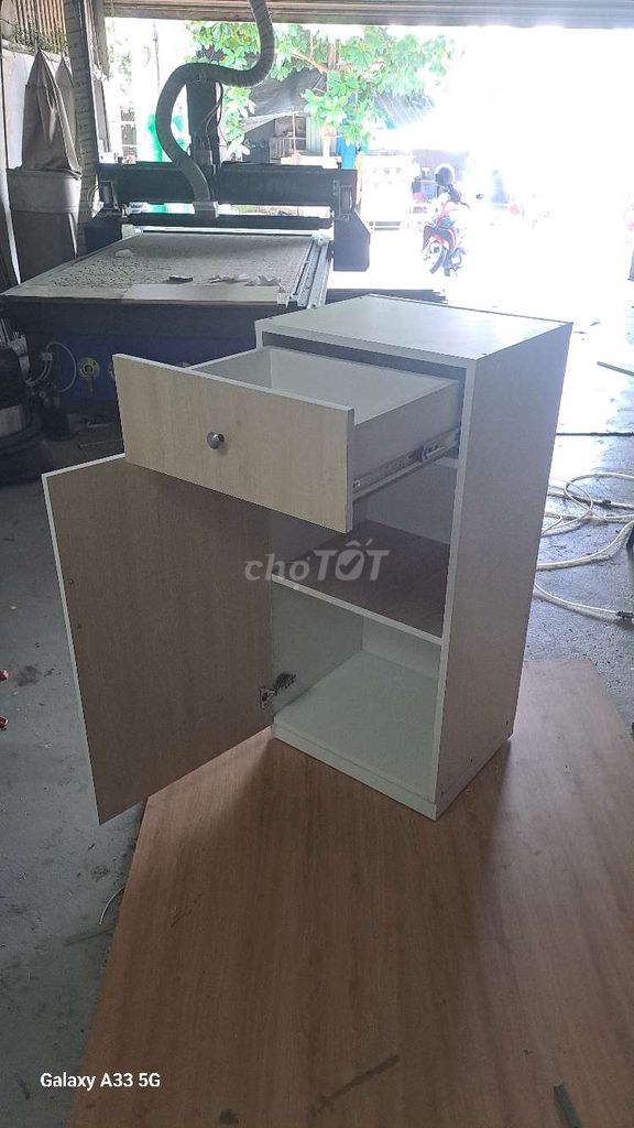 Tủ gỗ Vàng nhạt mới. Mua bán Tủ, kệ gia đình tại Thành phố Thuận An Bình Dương được đăng bởi Tô bjk lộc hình 1