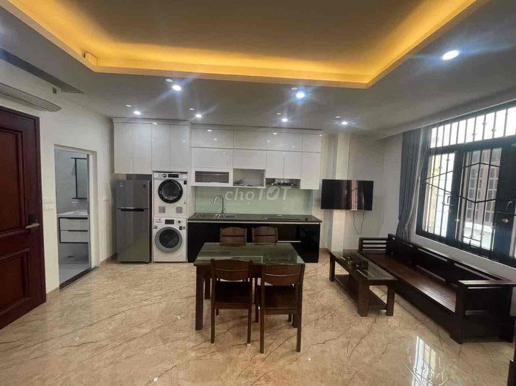 CHO THUÊ STUDIO FULL NỘI THẤT GẦN HỒ TÂY PHỐ VĂN CAO