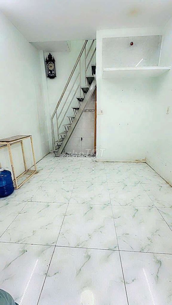 Rent · 1 bd · 15 м² · Quận Bình Tân, ул. Đường Lê Văn Quới
