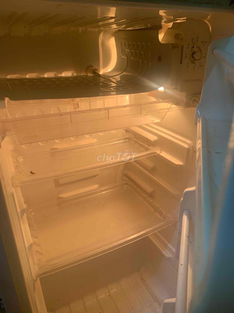 Tủ lạnh Sanyo 90L Trắng. Mua bán Tủ lạnh tại Quận Hai Bà Trưng Hà Nội được đăng bởi Trung Hoàng hình 1