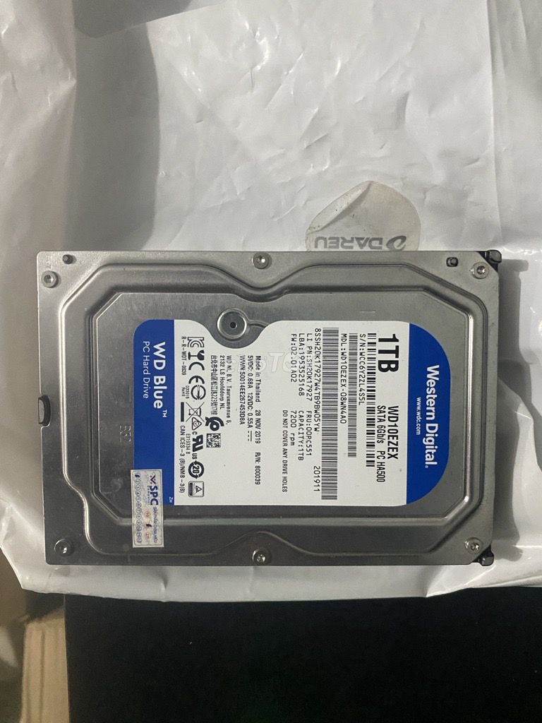 - Ổ cứng HDD 1TB WD Blue