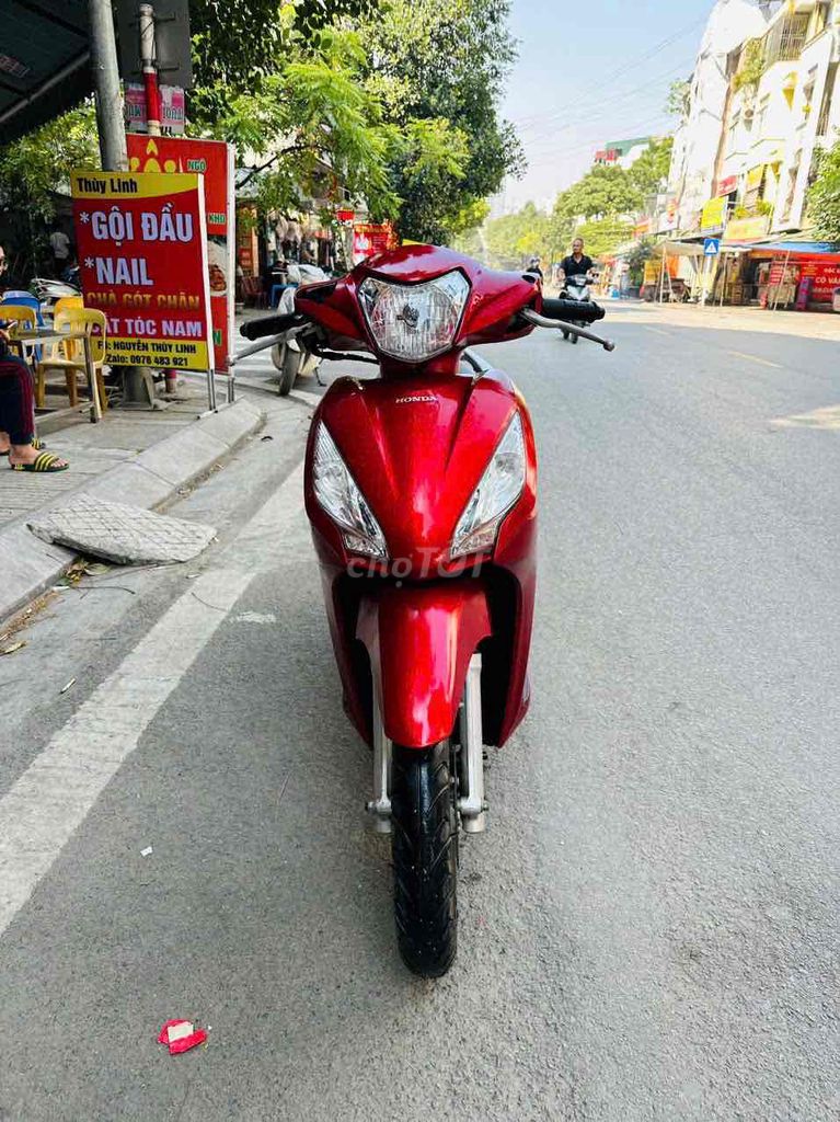 Honda Vision 2019 Đỏ 30000 km. Mua bán Xe máy tại Quận Hà Đông Hà Nội được đăng bởi anh sơn hình 6