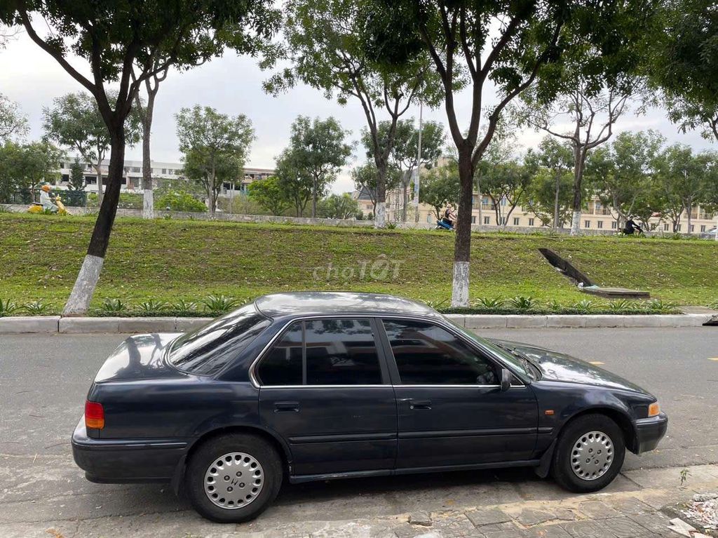 Bán Honda Accord siêu đẹp, nỉ rin. Mua bán Ô tô tại Quận Hải Châu Đà Nẵng được đăng bởi otocudanang hình 4