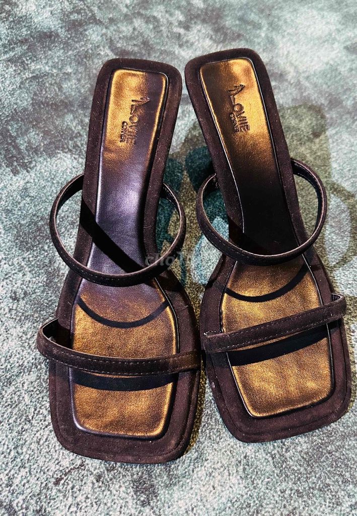 Dép cao gót size 38