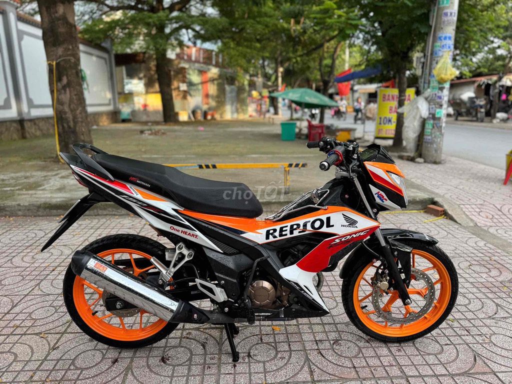 Honda Sonic Repsol chính chủ biển thành phố. Mua bán Xe máy tại Huyện Bình Chánh Tp Hồ Chí Minh được đăng bởi Phong Vũ hình 2