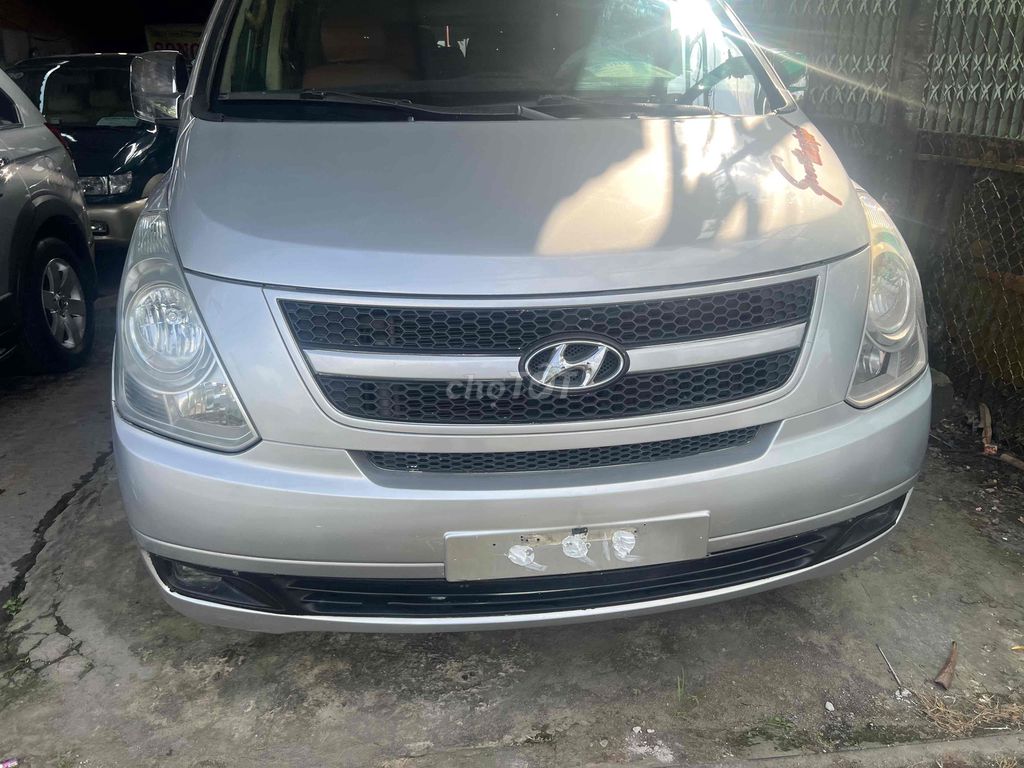 310 triệu 9 chổ máy dầu đời 2010 xe không niên hạn. Mua bán Ô tô tại Huyện Châu Thành Tiền Giang được đăng bởi Ôtô Song Nghi Tiền Giang hình 2