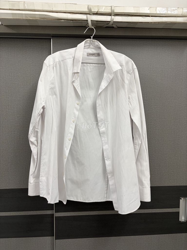 Áo sơ mi nam Icondemin dài tay màu trắng, size XL. Mua bán Quần áo tại undefined Đồng Nai được đăng bởi Vinh Nguyen hình 1
