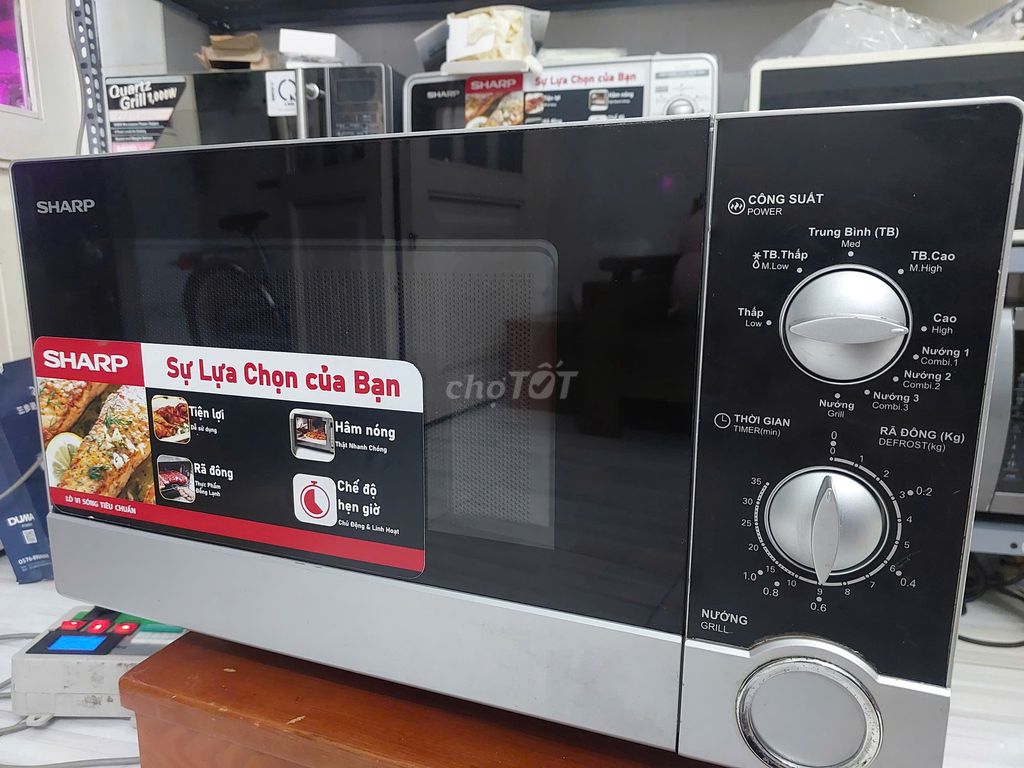 Lò vi sóng Sharp 23L Bạc đã sử dụng. Mua bán Bếp, lò, đồ điện nhà bếp tại Quận 7 Tp Hồ Chí Minh được đăng bởi Nguyễn Thông hình 1