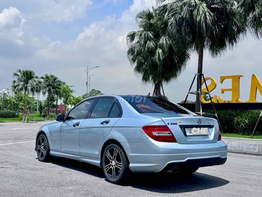 Mercedes Benz C Class 2013 C200 cực chất. Mua bán Ô tô tại Thị xã Kinh Môn Hải Dương được đăng bởi Dũng BMW hình 3