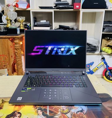 Asus ROG Strix G16 i9-14900HX RTX 4060 ,2K 240HZ