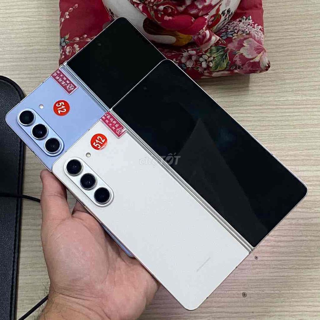 Samsung Z Fold 5 zin áp đẹp 2 sim 256/512gb góp 0d. Mua bán Điện thoại tại Quận Hải Châu Đà Nẵng được đăng bởi Điện Thoại Đà Nẵng  hình 1