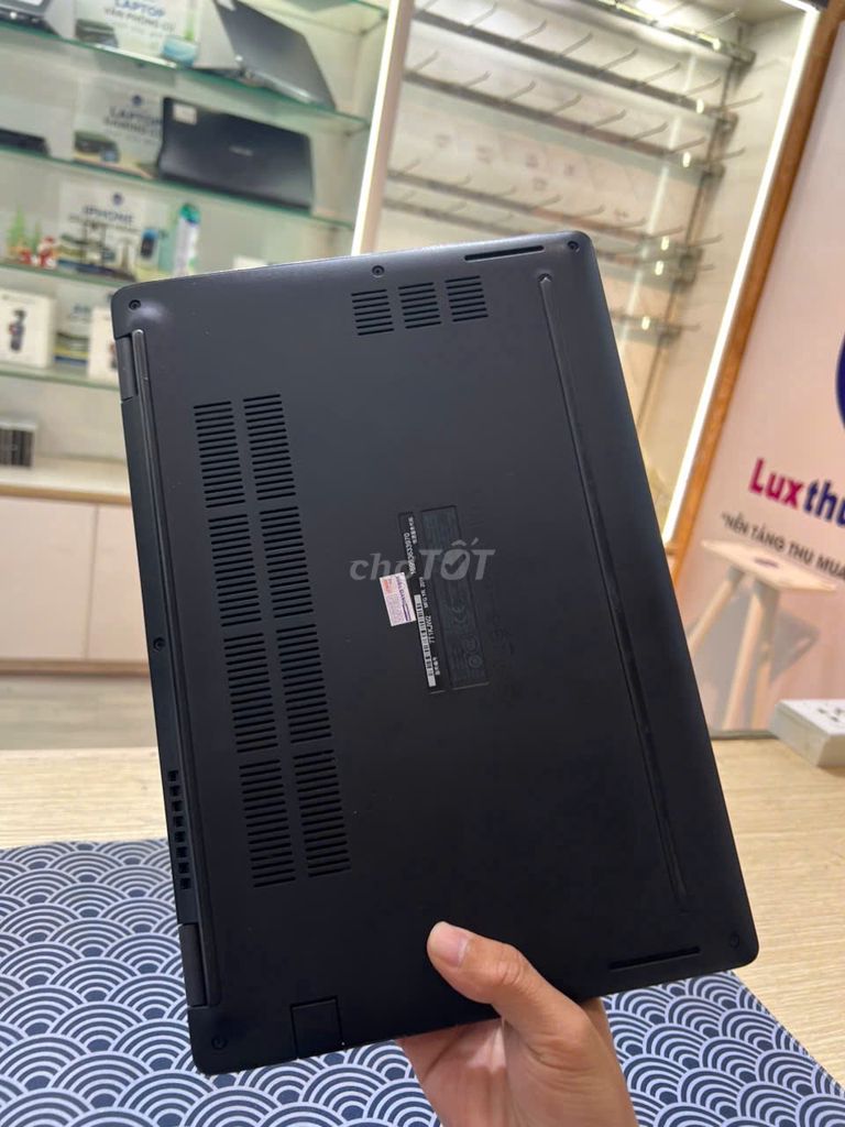 Dell Latitude 5300 i5-8365U 8GB/256GB Đen. Mua bán Laptop tại Quận Đống Đa Hà Nội được đăng bởi Quang Luxthumua hình 1
