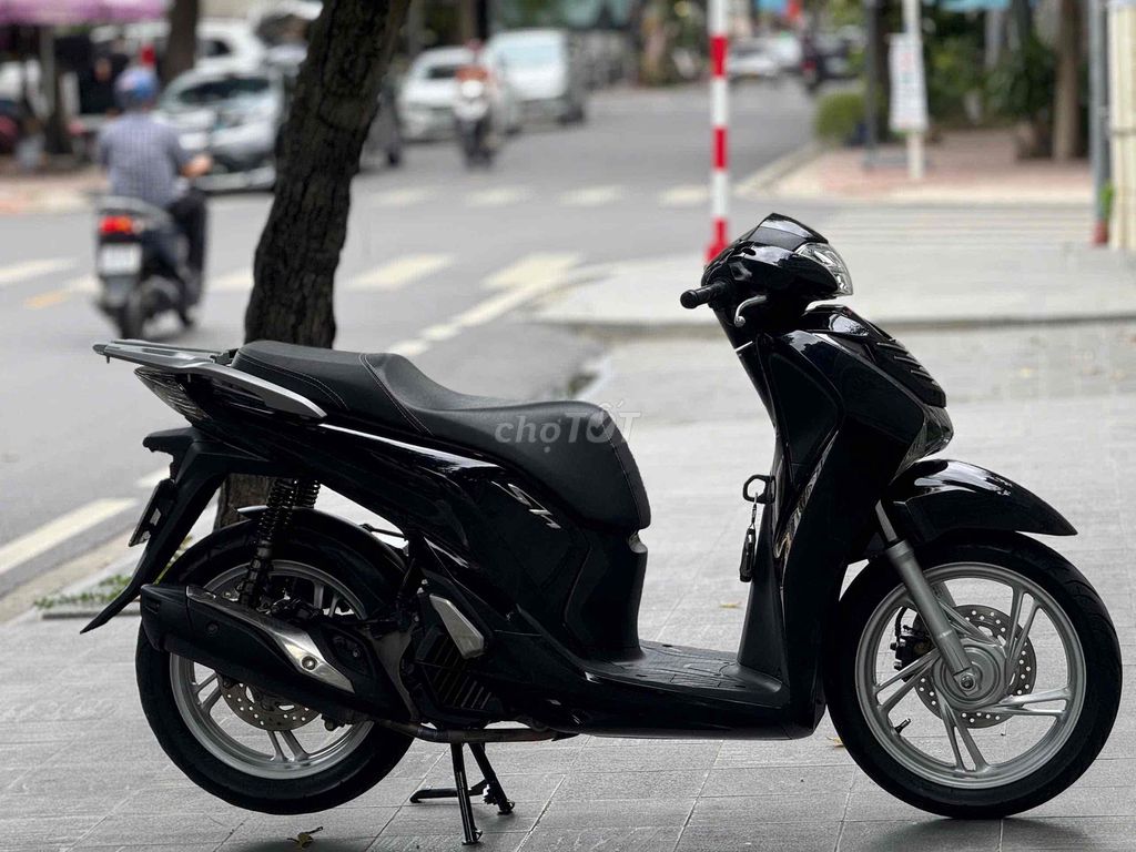SH 150i ABS 2017 BSTP 1 CHỦ. Mua bán Xe máy tại Thành phố Thủ Đức Tp Hồ Chí Minh được đăng bởi Vũ Vũ hình 10