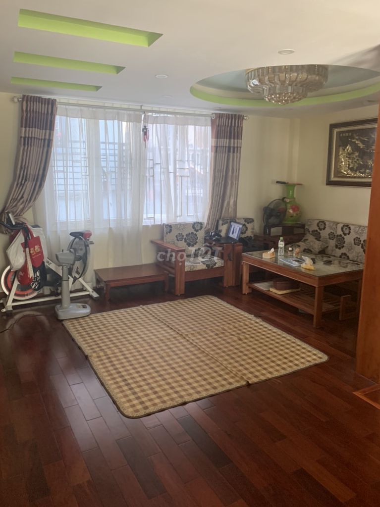 Nhà 5 tầng, Đường TĂNG THIẾT GIÁP, mặt tiền 4,5m.
