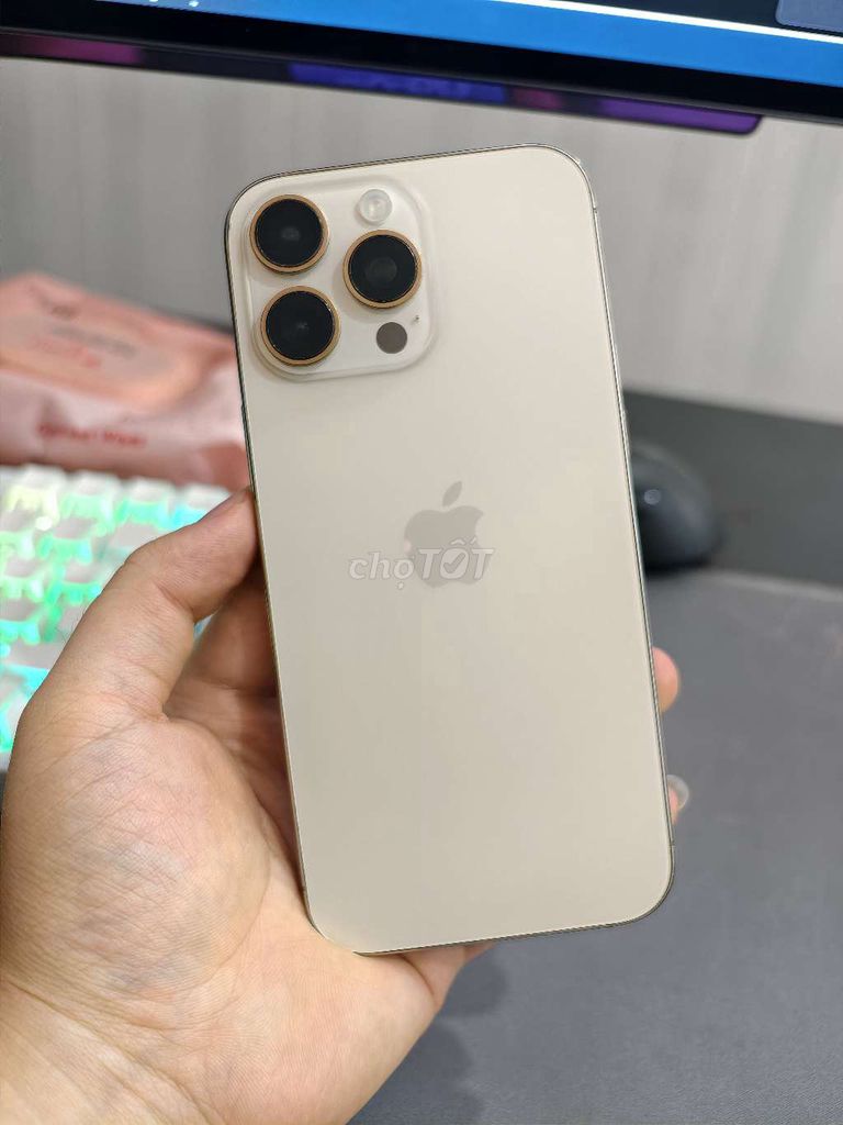 iPhone 16 Promax 256GB Vàng Sa Mạc Đã qua sử dụng. Mua bán Điện thoại tại Quận Gò Vấp Tp Hồ Chí Minh được đăng bởi TP Store Chuyên IPhone Samsung hình 1