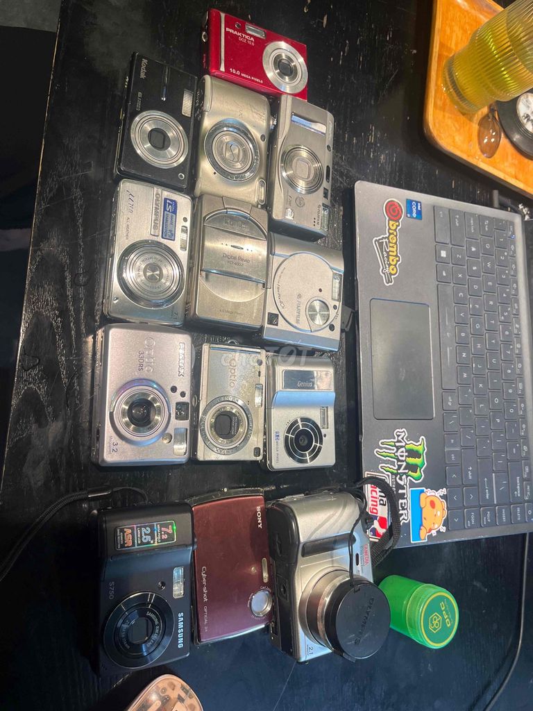 thanh lý Máy ảnh compact. Mua bán Máy ảnh, Máy quay tại Quận Bình Thạnh Tp Hồ Chí Minh được đăng bởi TRẦN LÊ HÀ VY hình 1