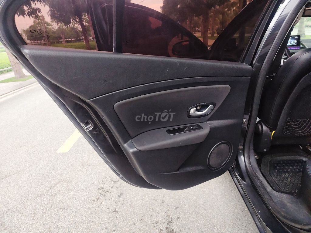 Renault Samsung SM3 2014 LE 110000 km. Mua bán Ô tô tại Thành phố Thanh Hóa Thanh Hóa được đăng bởi Synyster Hoang hình 13