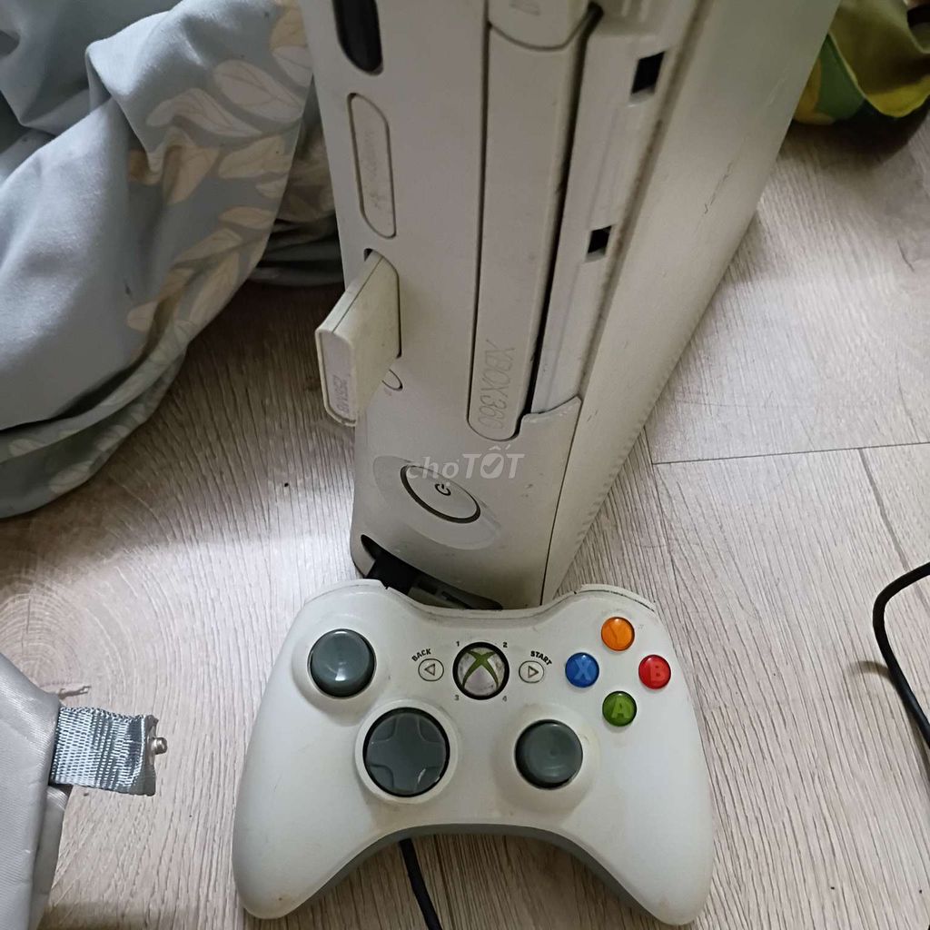 Máy chơi game Microsoft Xbox 360 Jasper Trắng. Mua bán Thiết bị chơi game tại Quận 5 Tp Hồ Chí Minh được đăng bởi LÂM ANH VŨ Game Shop hình 1