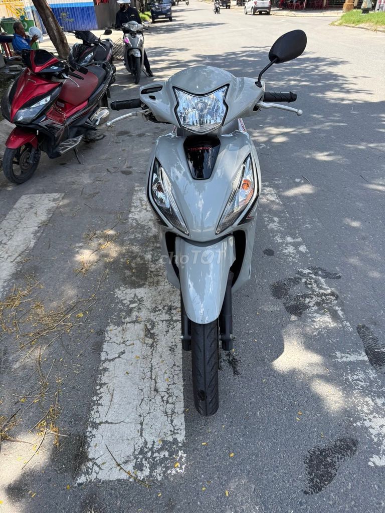 Honda vision 2024 bản đặc biệt có trả góp trao đổi. Mua bán Xe máy tại Quận Cẩm Lệ Đà Nẵng được đăng bởi Toàn hình 3