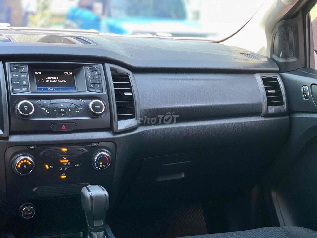 Ford Ranger 2019 XLS 2.2L 4x2 AT - 90000 km. Mua bán Ô tô tại Thành phố Biên Hòa Đồng Nai được đăng bởi Chien Phan hình 7