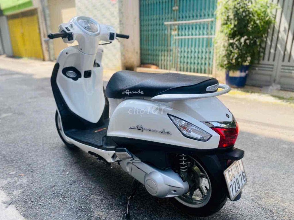 YAMAHA GRANDE 125cc Fi .Đk 2016- HỖ TRỢ GÓP. Mua bán Xe máy tại Quận Gò Vấp Tp Hồ Chí Minh được đăng bởi CẦM ĐỒ NĂM LINH hình 5