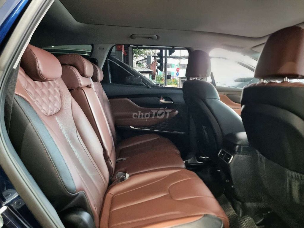 HYUNDAI SANTAFE XĂNG CC 2022, HT GÓP.. Mua bán Ô tô tại Thành phố Thủ Đức Tp Hồ Chí Minh được đăng bởi Đức Hưng Siêu thị ô tô Thủ Đức hình 11