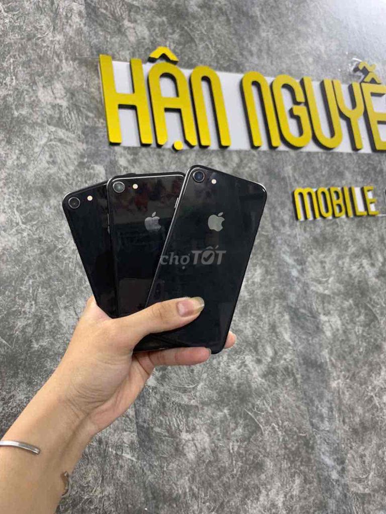 8g quốc tế máy đẹp 99% pin 100  Máy full chức năng