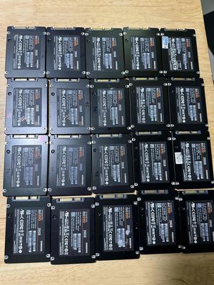 ssd sam sung 860 evo 250Gb 2.5”. Mua bán Linh kiện (RAM, Card...) tại Quận Hoàng Mai Hà Nội được đăng bởi Phan xuân Hồng