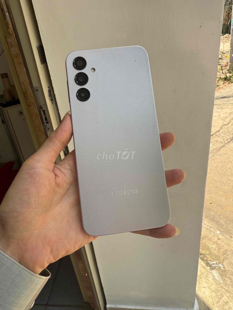 Samsung A14 4GB/128GB Xám mới 97%. Mua bán Điện thoại tại Thành phố Buôn Ma Thuột Đắk Lắk được đăng bởi Nguyễn Tâm hình 1