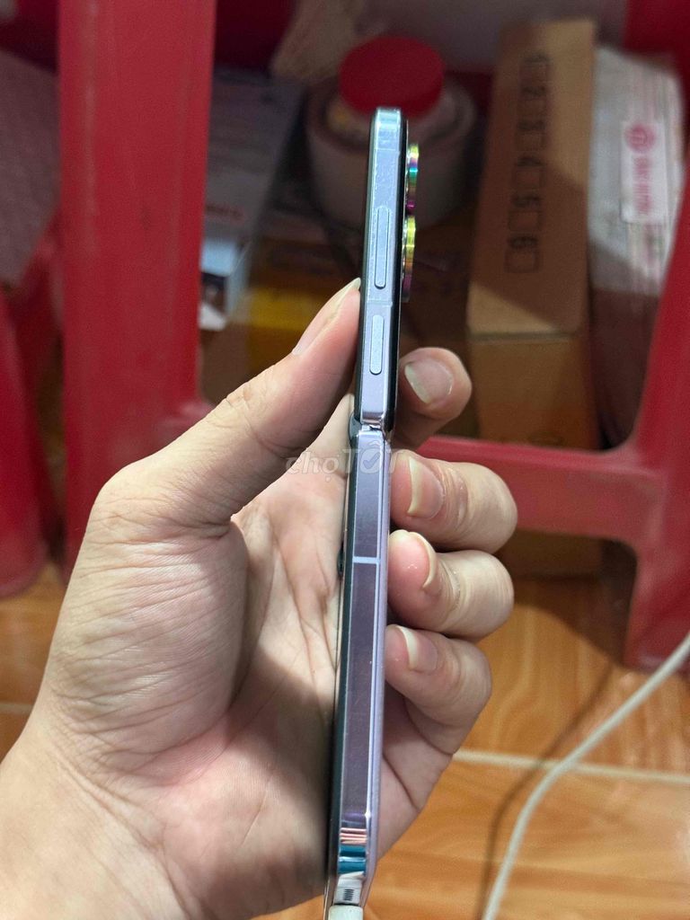Xiaomi Mix Flip 512GB Tím HyperOS. Mua bán Điện thoại tại Huyện Gò Công Tây Tiền Giang được đăng bởi Tran Phuc hình 1
