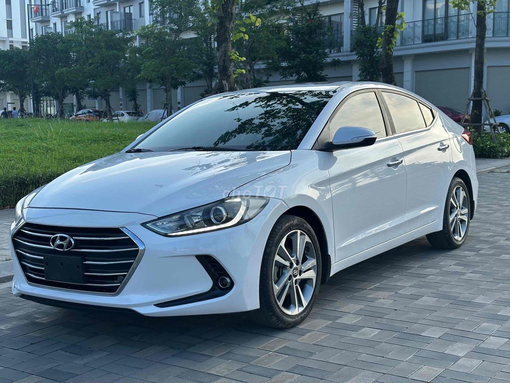 Hyundai Elantra 2017 2.0 AT - 96.000km - Mới về! Hàng HOT!💥💥💥