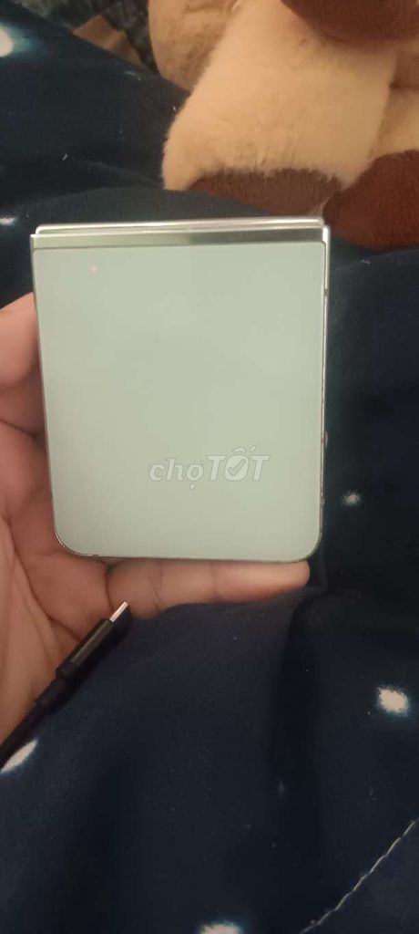 Samsung Galaxy Z Flip 5 8/512. Mua bán Điện thoại tại Thành phố Biên Hòa Đồng Nai được đăng bởi Thế Đảm hình 1