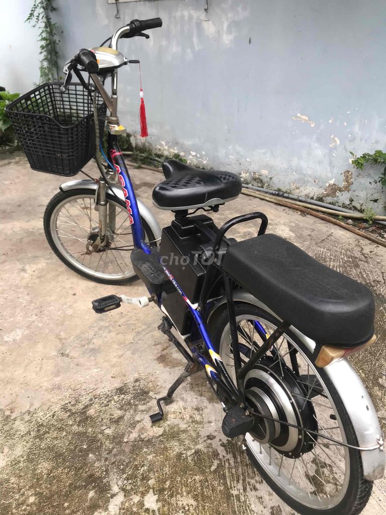 MỚI MUA XE MÁY CHO CON ĐI HỌC NÊN DU RA CÂN BÁN. Mua bán Xe điện tại Thành phố Thuận An Bình Dương được đăng bởi thuong hình 4