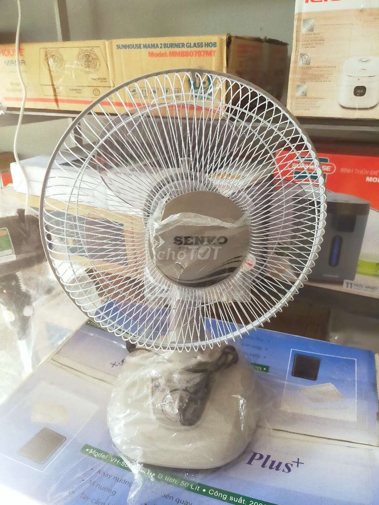 Quạt bàn Senko nhỏ gọn ,Tiết kiệm điện. Mua bán Quạt tại Quận Cẩm Lệ Đà Nẵng được đăng bởi Bùi Văn Thái  hình 1