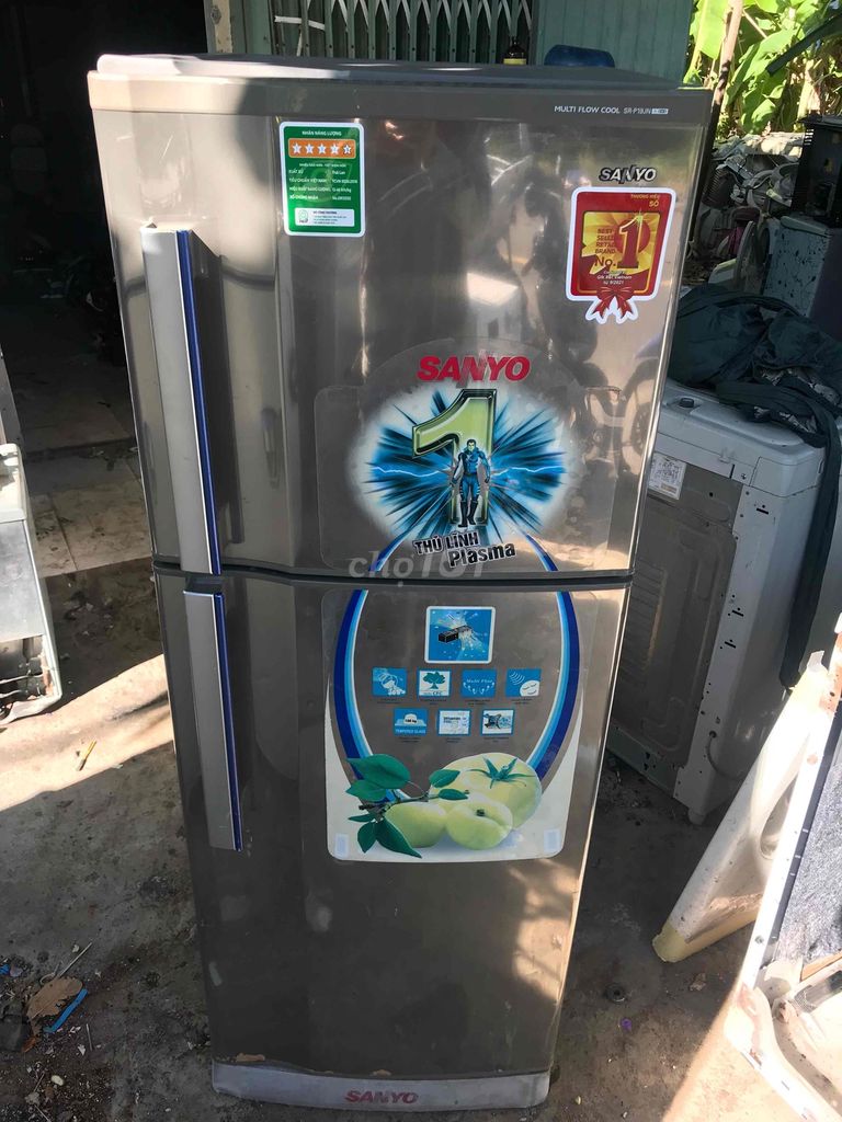 Tủ lạnh Sanyo 180 lít Xám. Mua bán Tủ lạnh tại Quận Ngũ Hành Sơn Đà Nẵng được đăng bởi Hoà hình 1